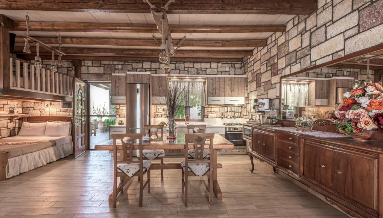 Emilia'S Little Farmhouses Agioi Anargyroi  Exterior foto