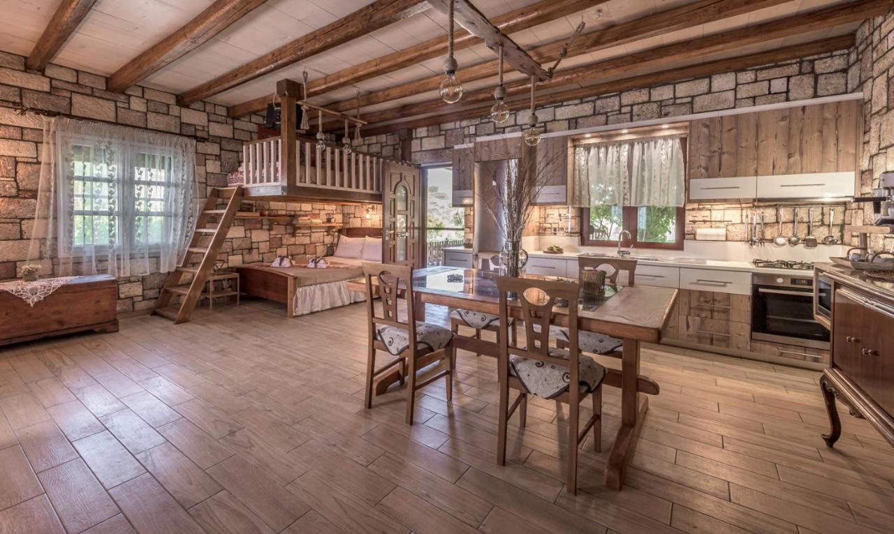 Emilia'S Little Farmhouses Agioi Anargyroi  Exterior foto