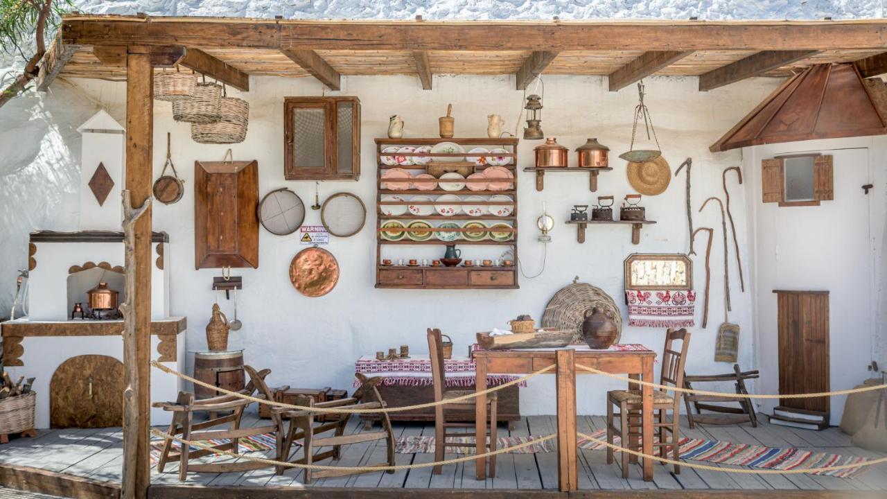 Emilia'S Little Farmhouses Agioi Anargyroi  Exterior foto