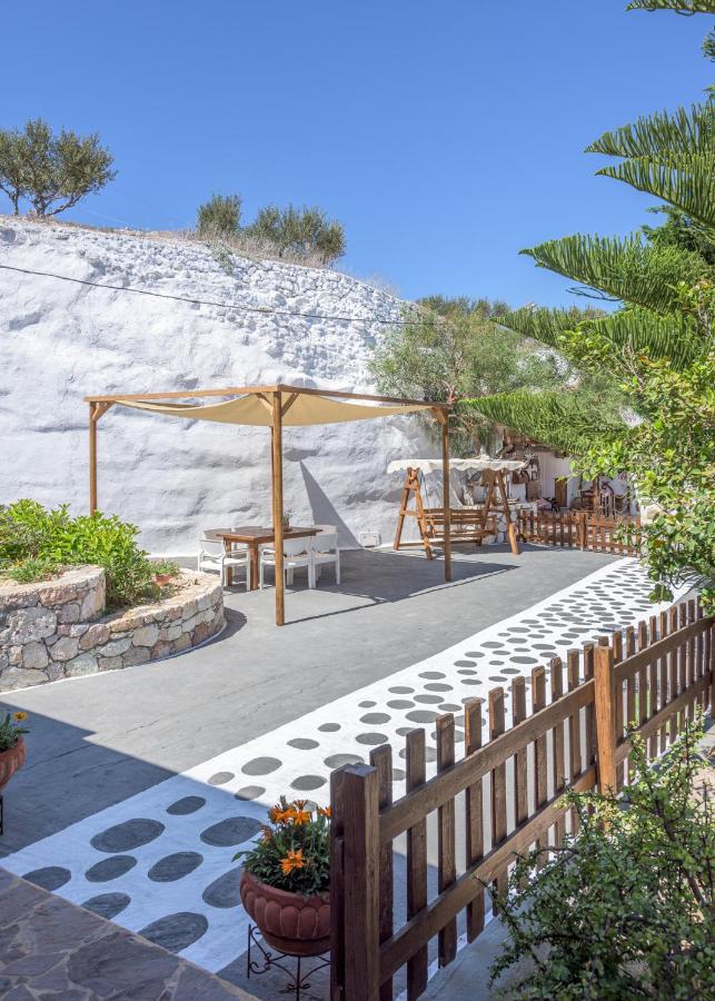 Emilia'S Little Farmhouses Agioi Anargyroi  Exterior foto